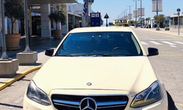 🚗 Private Airport & Port Transfers in Athens